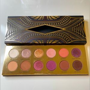 The Iconic Coloured Raine "Queen of Hearts" Palette